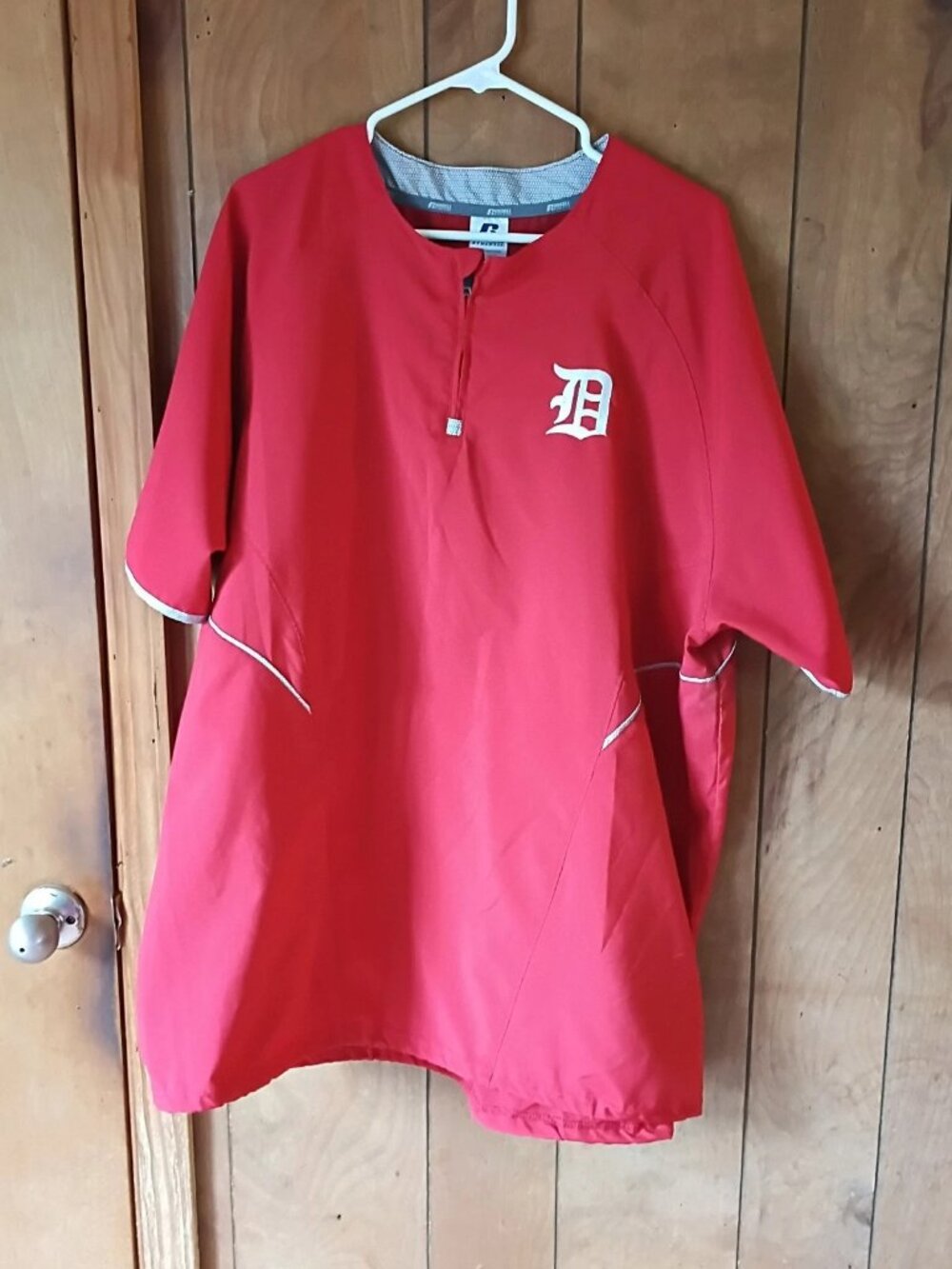 Russell Athletic Detroit Tigers Pullover Jacket XL Red Short Sleeve 1/4 Zip MLB